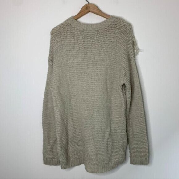 Forever 21 Chunky Knit Sweater Pullover beige Fringe detail Size Medium - Picture 16 of 16